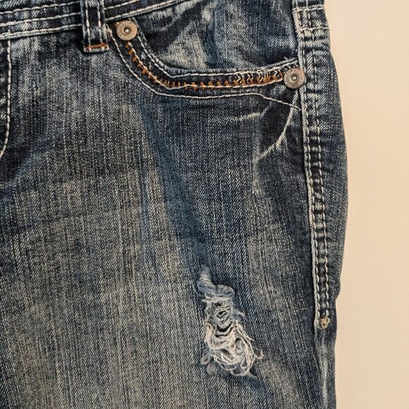 Vanity Premium Collection Curvy Jeans Cropped Capri Distressed Women's Size 28 - Picture 13 of 16